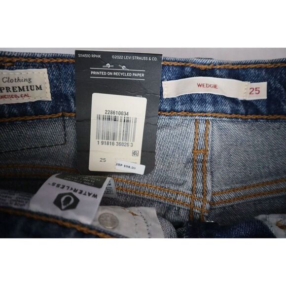 Levi's Premium Women's Sz 25 These Dreams Blue Wedgie Icon High Rise Jeans - Picture 3 of 12